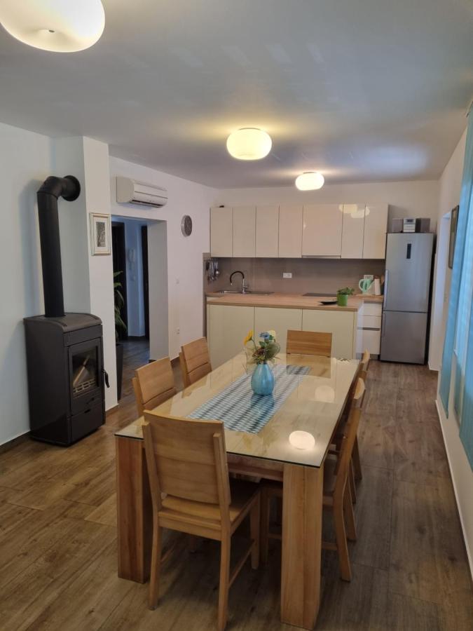 Apartments Jadran Primošten Eksteriør billede